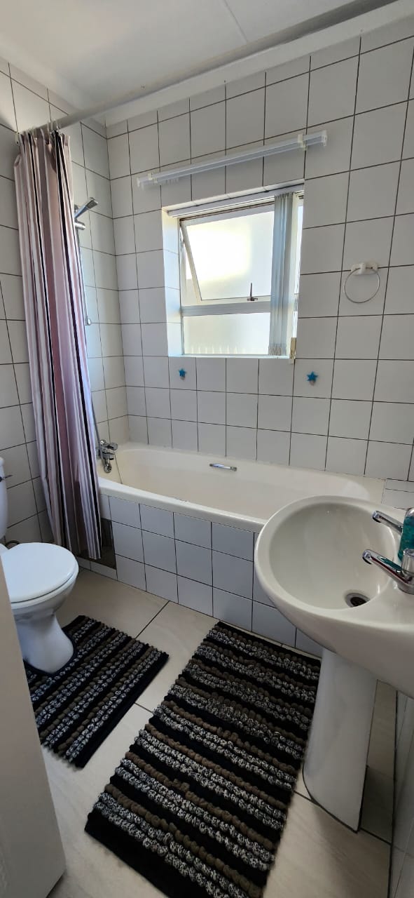 To Let 2 Bedroom Property for Rent in Hartenbos Central Western Cape